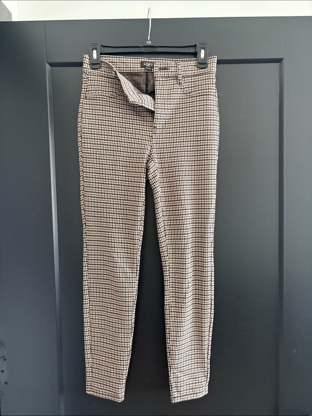 LOFT women’s Houndstooth Chinos - Brown & Black